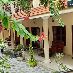 2* Guest house Marina